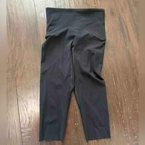 Spanx booty boost crop leggings